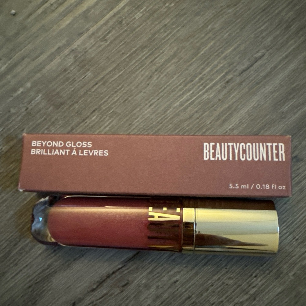 Beautycounter Magnolia Lipgloss